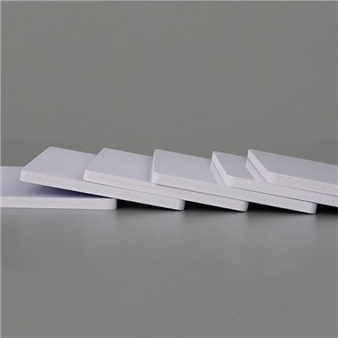Tvrda pvc ploča